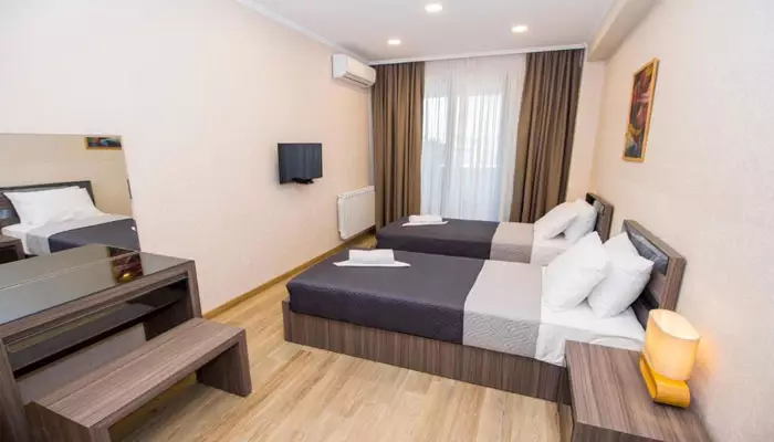 هتل الگانس تفلیس